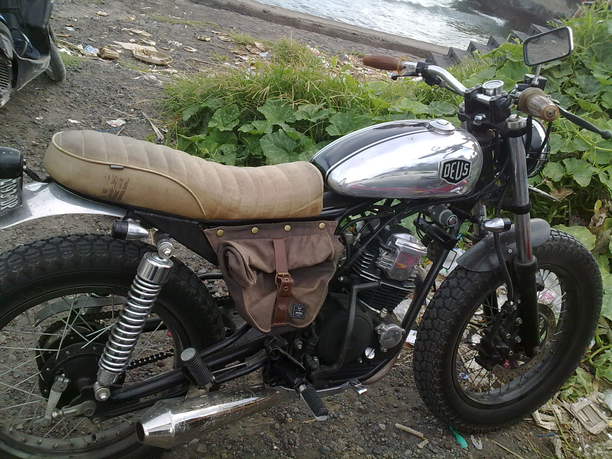 Ketemu Motor Racikan Deus Bali Di Parkiran Bintangjatis Blog