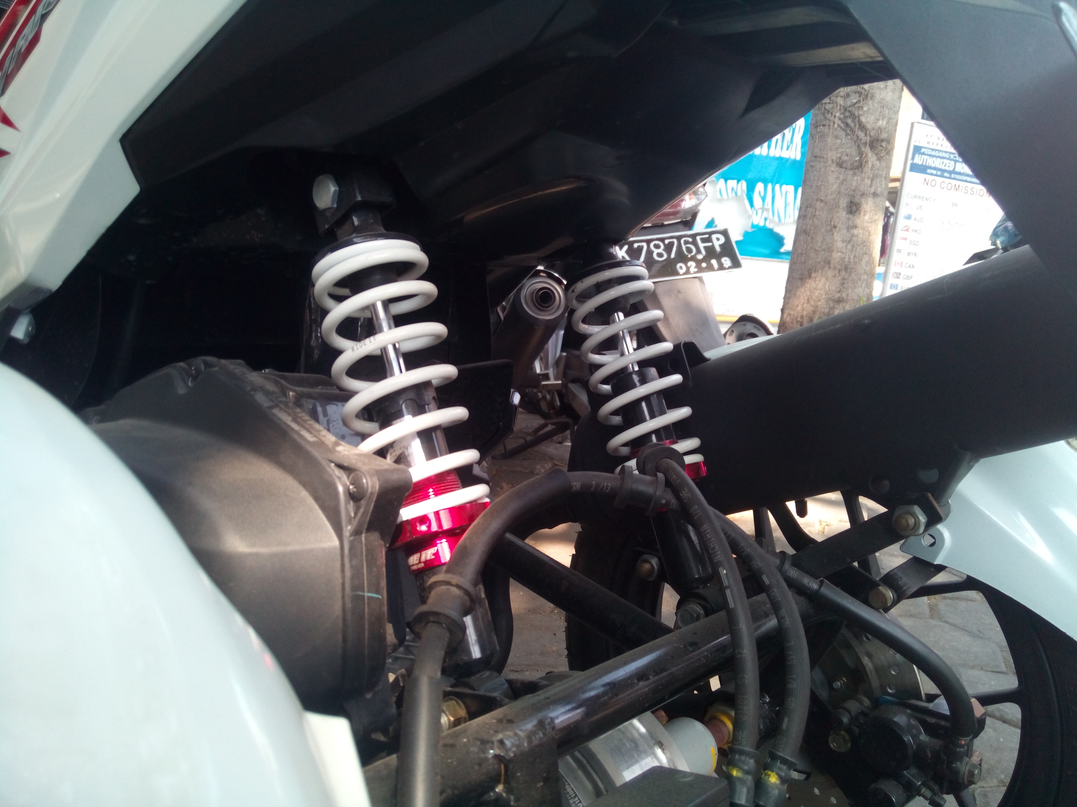 Kumpulan Modifikasi Motor Vario 150 Touring Terlengkap Velgy Motor